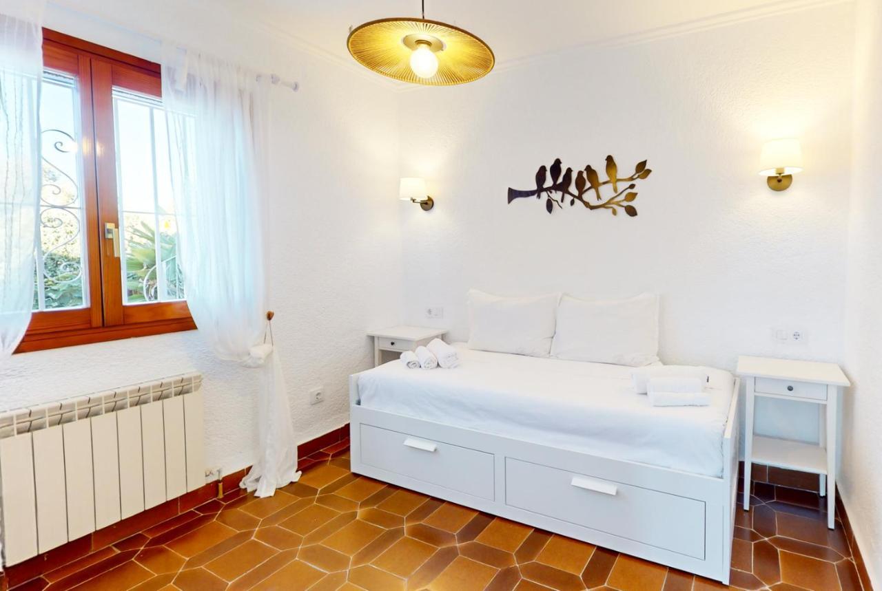 Maria By Family Homes Villa